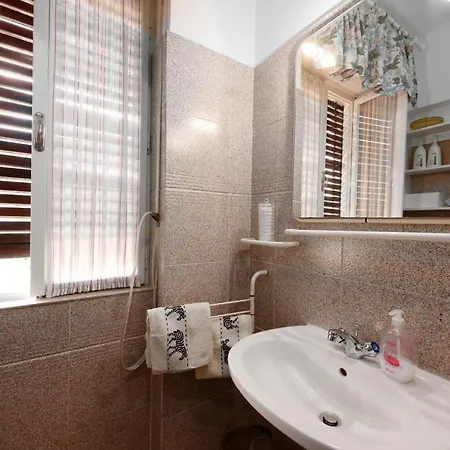 Nigra Apartman Lovran